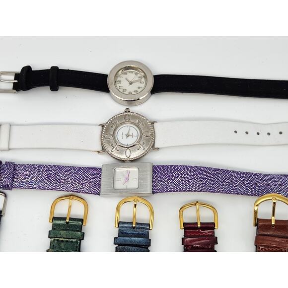 Lot Of 33 Assorted Womens Watches Vintage Modern - Tested Working main image 15
